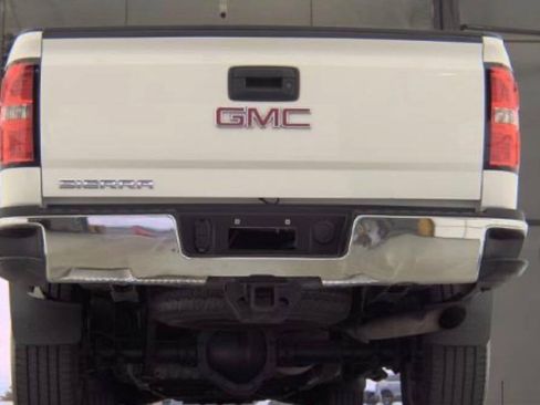 Used 2015 GMC Sierra 2500 4x4 Crew Cab image 4