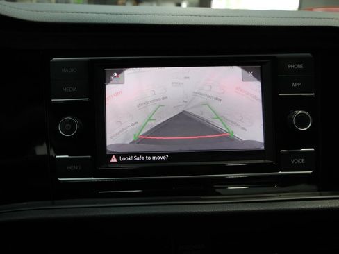 Used 2024 Volkswagen Jetta S FWD image 17