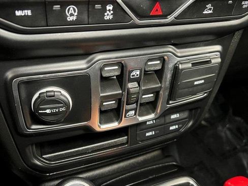 Certified 2023 Jeep Wrangler Sport image 46