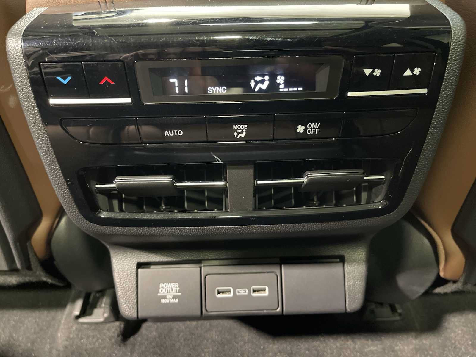 Used 2024 Acura MDX w/ Technology Package AWD/4WD image 25