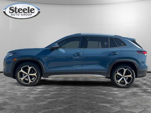 New 2026 Volkswagen Tiguan SE FWD image 2