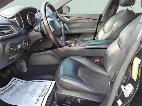 Used 2018 Maserati Ghibli S GranLusso image 17