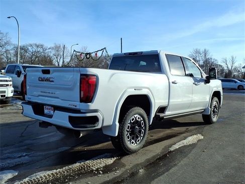 Used 2022 GMC Sierra 3500 AT4 w/ Gooseneck/5TH Wheel Package image 3