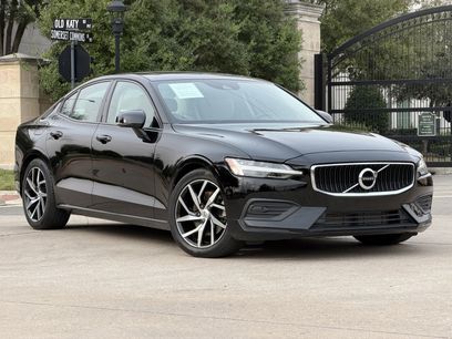 Used 2020 Volvo S60 T5 Momentum