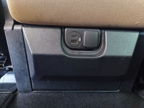 Used 2023 Ford F150 XLT image 27