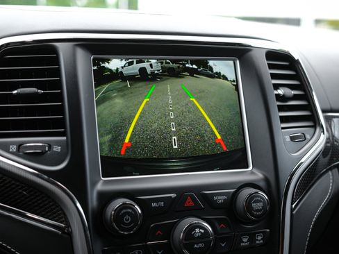 Used 2018 Jeep Grand Cherokee Trackhawk AWD/4WD image 25