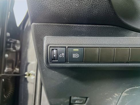 Certified 2023 Toyota Corolla SE w/ Carpet Mat Package (TMS) FWD image 10