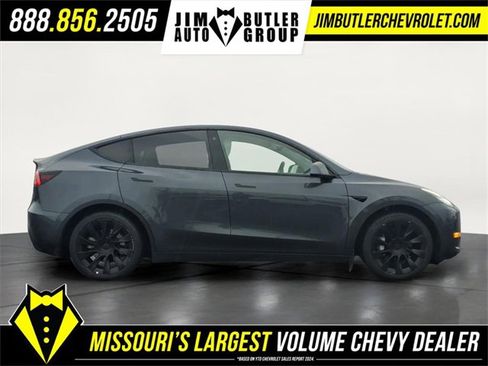 Used 2021 Tesla Model Y Long Range image 5