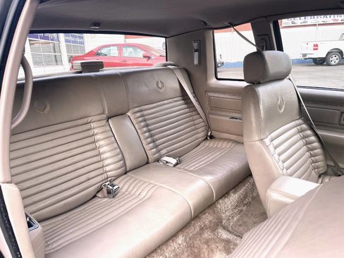 Used 1991 Cadillac Eldorado Coupe image 20