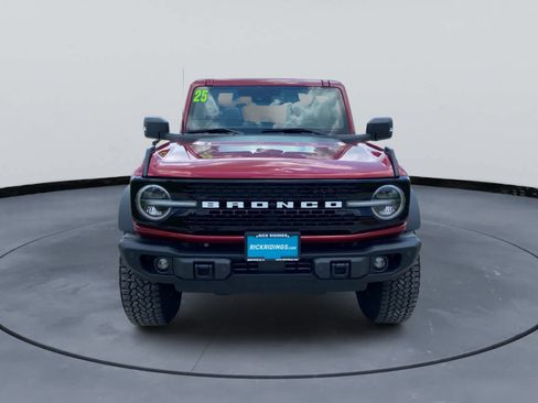 Used 2025 Ford Bronco Badlands AWD/4WD image 14