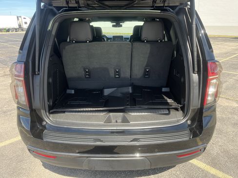 Used 2022 Chevrolet Tahoe RST w/ Luxury Package image 22