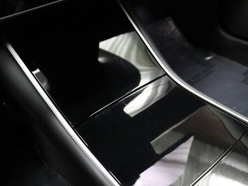 Used 2020 Tesla Model 3 Long Range image 46