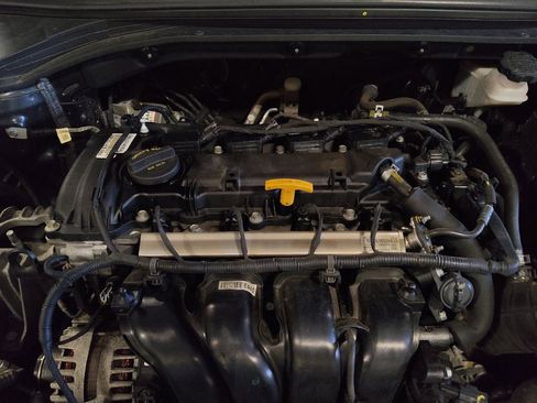 Used 2019 Hyundai Elantra SEL FWD image 30