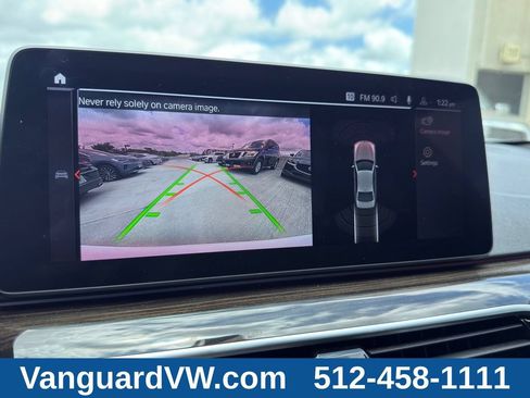 Used 2021 BMW 530i w/ Convenience Package RWD image 19