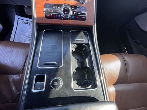 Used 2020 Lincoln Aviator Reserve w/ Equipment Group 202A AWD/4WD image 17