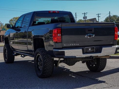 Used 2018 Chevrolet Silverado 1500 LT w/ All Star Edition image 6