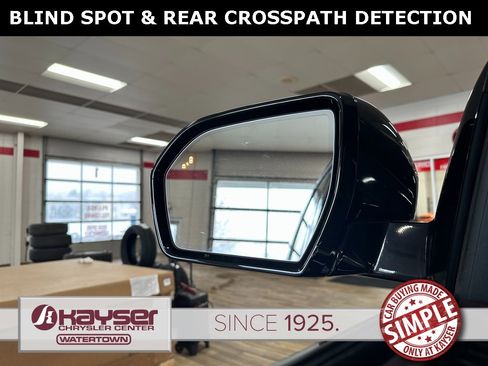 Used 2022 Ford Expedition Limited image 8