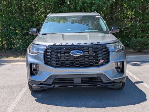 New 2026 Ford Explorer ST AWD/4WD image 7