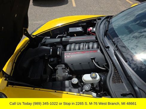 Used 2011 Chevrolet Corvette Coupe w/ Preferred Equipment Group RWD image 26
