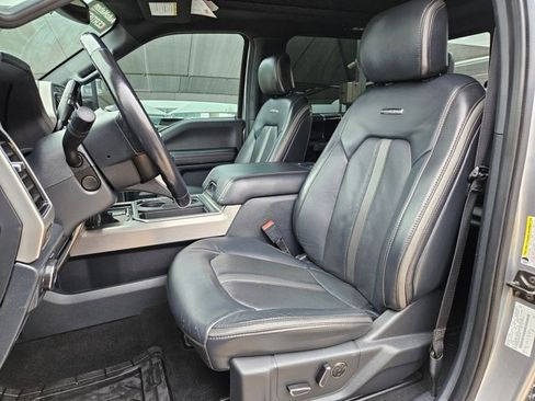 Used 2022 Ford F250 Platinum w/ FX4 Off-Road Package AWD/4WD image 17