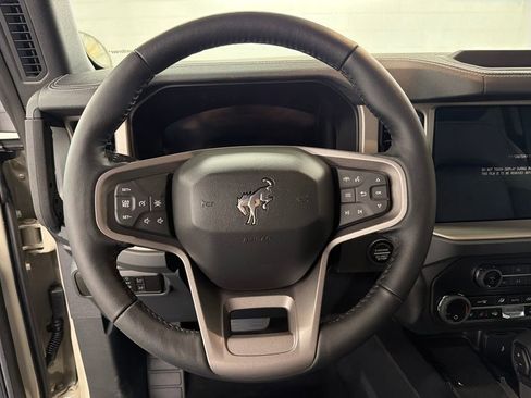 New 2026 Ford Bronco Outer Banks image 16