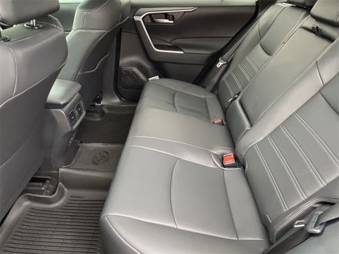 Certified 2025 Toyota RAV4 XLE Premium image 18