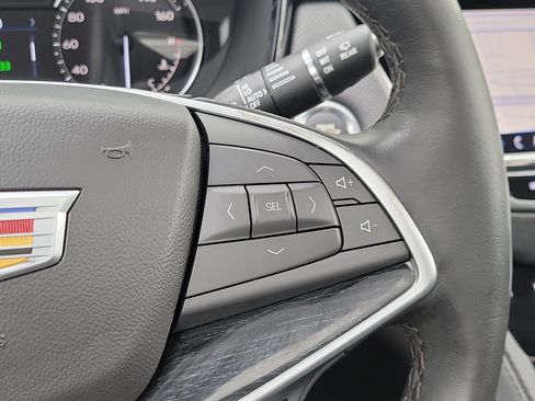 Used 2024 Cadillac XT5 Premium Luxury FWD image 21