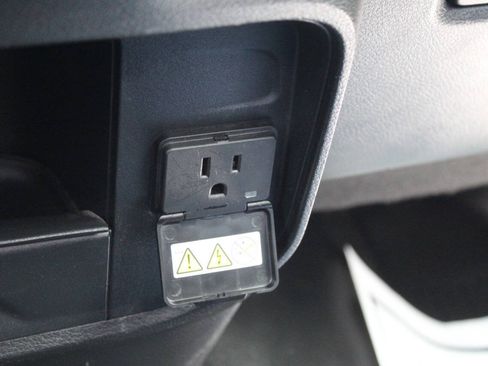 Used 2021 RAM 5500 Tradesman AWD/4WD image 25