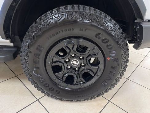 Used 2024 Ford Bronco Wildtrak AWD/4WD image 23