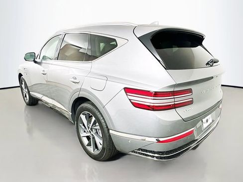 Certified 2026 Genesis GV80 2.5T Advanced image 7