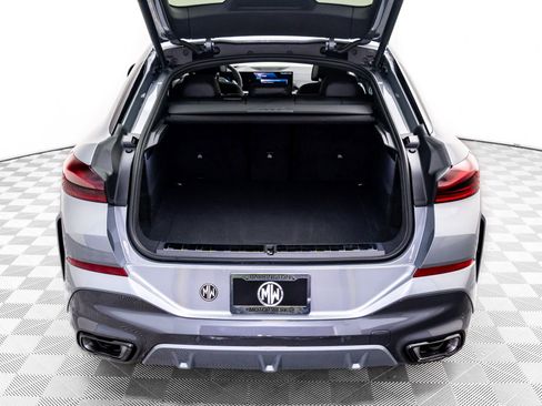 New 2026 BMW X6 xDrive40i w/ Executive Package image 32