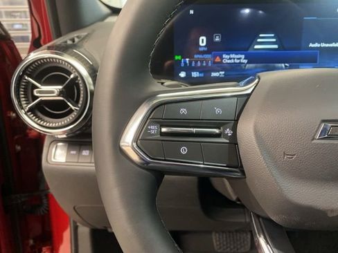 New 2026 Chevrolet Equinox LT w/ Convenience Package II AWD/4WD image 14