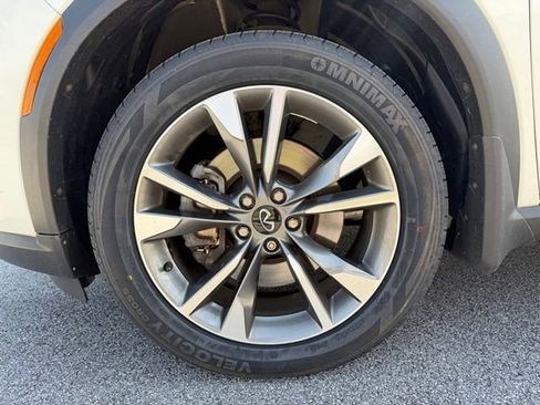 Used 2023 INFINITI QX60 Luxe w/ Cargo Package image 21