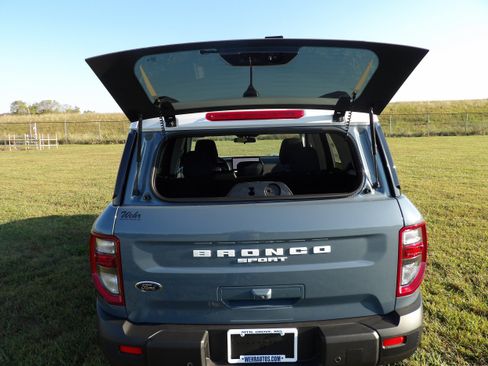 New 2025 Ford Bronco Sport Heritage w/ Convenience Package AWD/4WD image 11