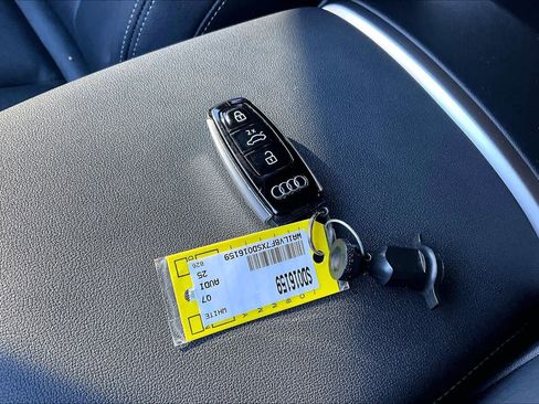 Used 2025 Audi Q7 Premium Plus image 15