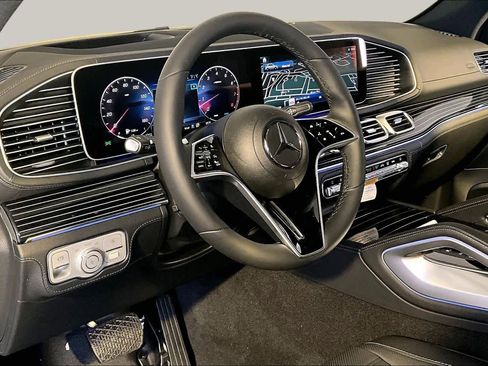 New 2026 Mercedes-Benz GLE 580 4MATIC image 9