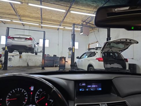 Used 2011 Honda Accord EX-L image 20