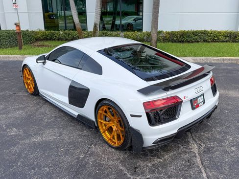 Used 2017 Audi R8 V10 plus AWD/4WD image 17