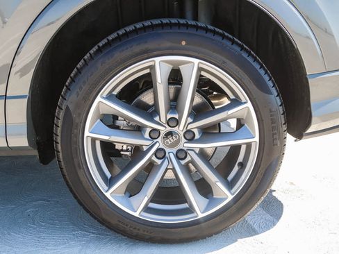 New 2025 Audi Q3 2.0T Premium image 14