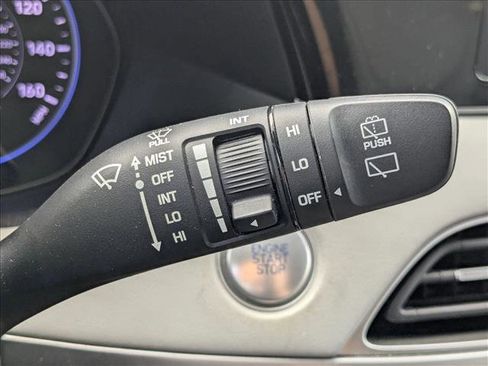 Used 2020 Hyundai Palisade SEL w/ Premium Package FWD image 7