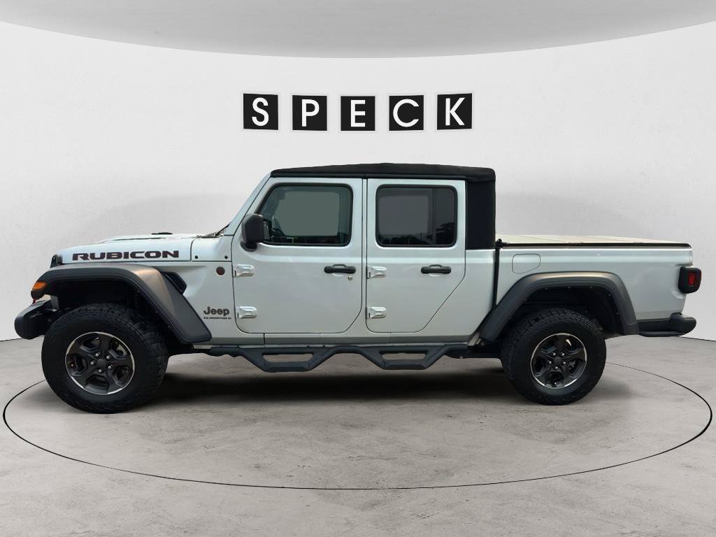 Used 2023 Jeep Gladiator Rubicon w/ Cold Weather Group AWD/4WD image 2