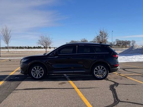 Used 2022 Lincoln Corsair AWD w/ Premium Package image 35