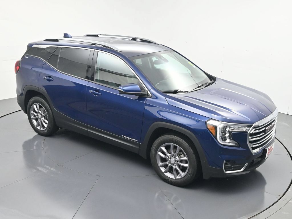 Used 2023 GMC Terrain SLT AWD/4WD image 25