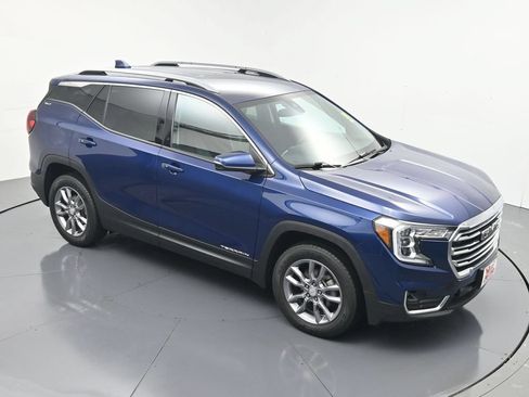 Used 2023 GMC Terrain SLT AWD/4WD image 25