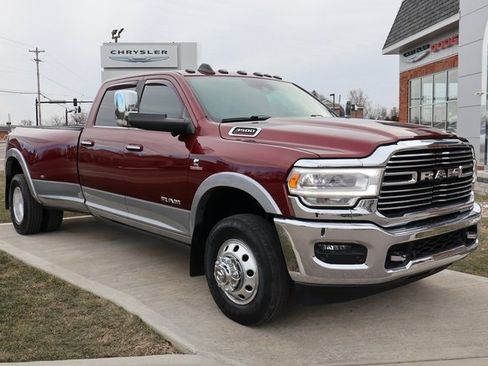 Used 2019 RAM 3500 Laramie image 4