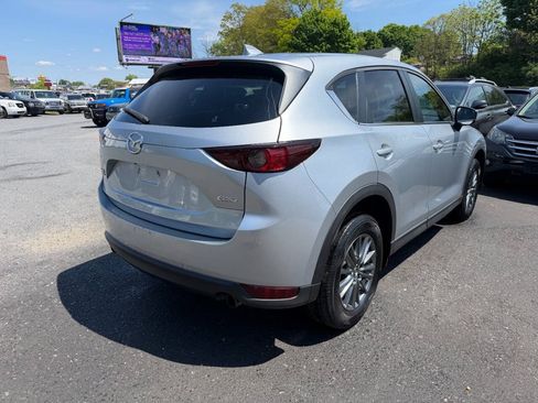 Used 2017 MAZDA CX-5 Touring w/ Preferred Equipment Package AWD/4WD image 9