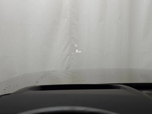 New 2025 Land Rover Range Rover SE image 22