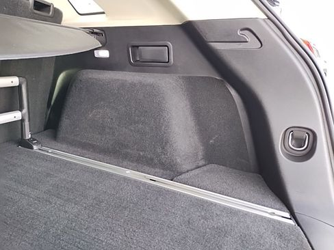 Used 2019 Cadillac XT5 Luxury image 53