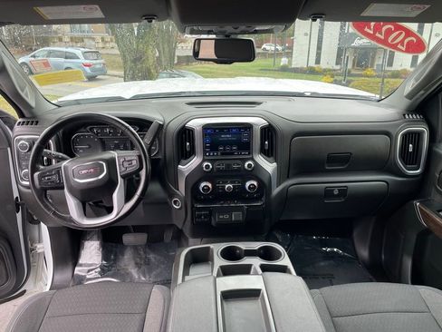 Used 2022 GMC Sierra 2500 SLE w/ SLE Convenience Package AWD/4WD image 11