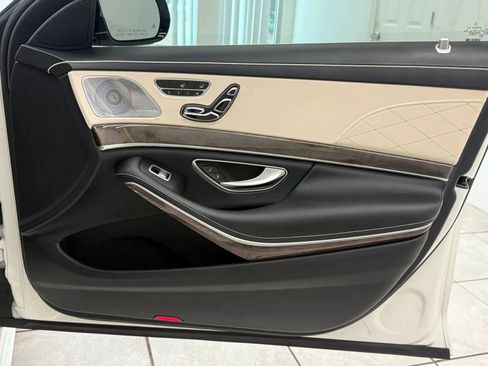 Used 2019 Mercedes-Benz S 560 Sedan image 22